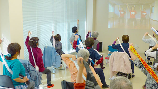 ダンスでリハビリ教室の様子