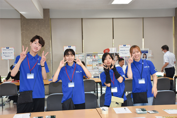  Photo03