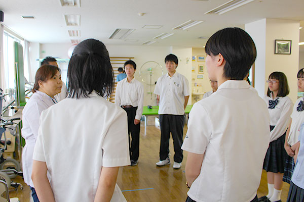 病院見学会の様子