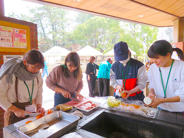 飯盒炊飯実施の様子