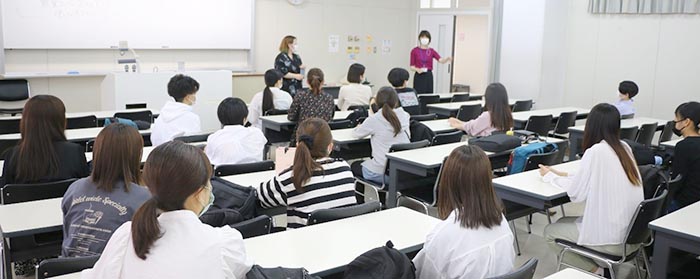 学生交流会の様子